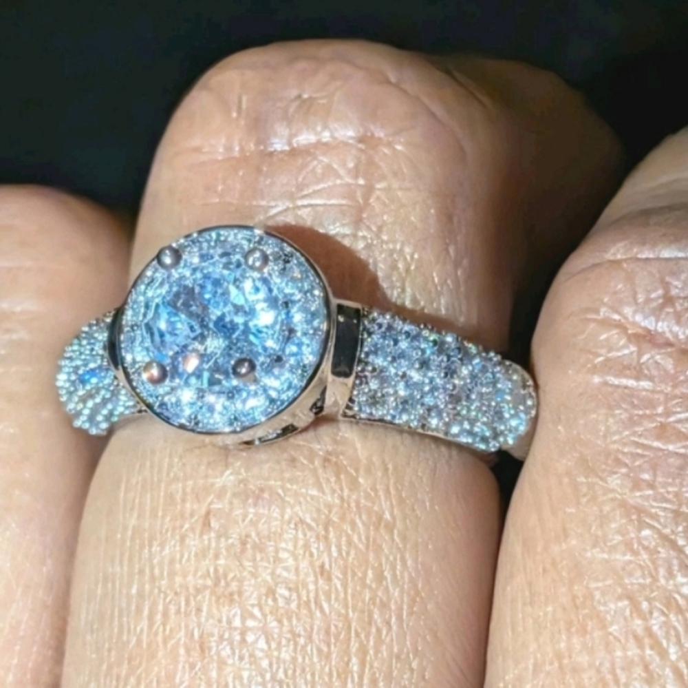 Stunning Unisex 3 Ct Cushion Lab Created Diamond 925 Silver Ring Sz 7